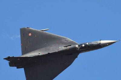 Tejas Aircraft, ALH Dhruv to Participate in Dubai Airshow