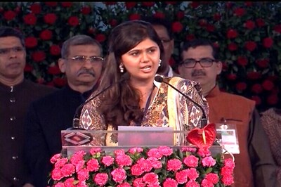 Got threat calls after complaining against Munde: Sawant