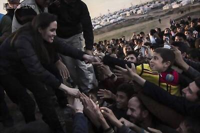 Angelina Jolie meets ISIS victims in refugee camp