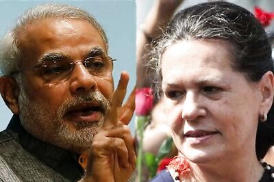 Gujarat govt is anti-people, alleges Sonia Gandhi