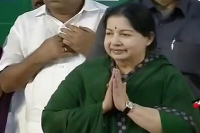 Jayalalithaa gives jobs to family members of woodcutters killed in Andhra encounter