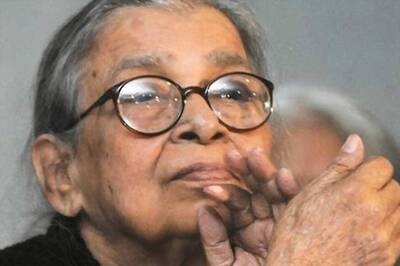 Mahashweta Devi Death Anniversary: Five Literary Works by the Bengali Author That One Should Read