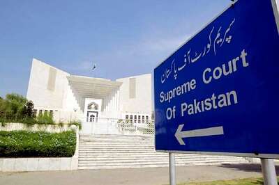Pakistan's Supreme Court Makes History by Hearing Case Via e-Court