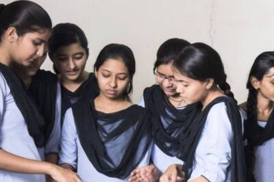 Catching Them Young: EC to Ink Pact with Edu Ministry to Inform Students About Democracy