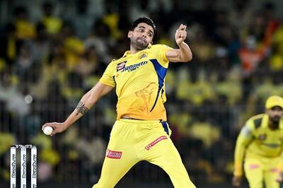 'Rehab is Going Well, Nothing to Worry About': CSK Coach Stephen Fleming Shares Injury Update on Deepak Chahar