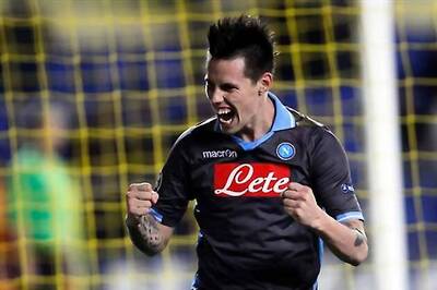 Napoli's Marek Hamsik extends contract until 2018