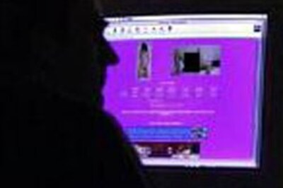 Vietnam to 'teach' sex on the Net