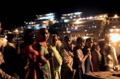 Navratra Celebrations Begin in Jammu Amid Tight Security, Devotees Throng Mata Vaishno Devi Shrine