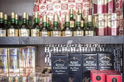 Delhi Government to Crackdown on Boozing in Public Places