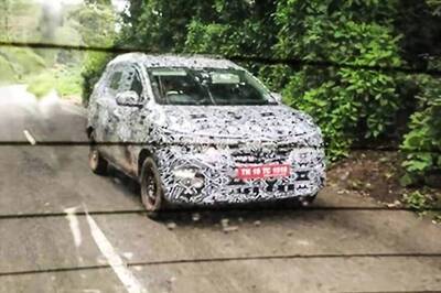 Renault Kwid Based MPV Spotted Testing, Price Expected to be Under Rs 6 Lakh