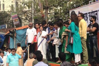 PM Modi Want to Play God, Says Mamata Banerjee