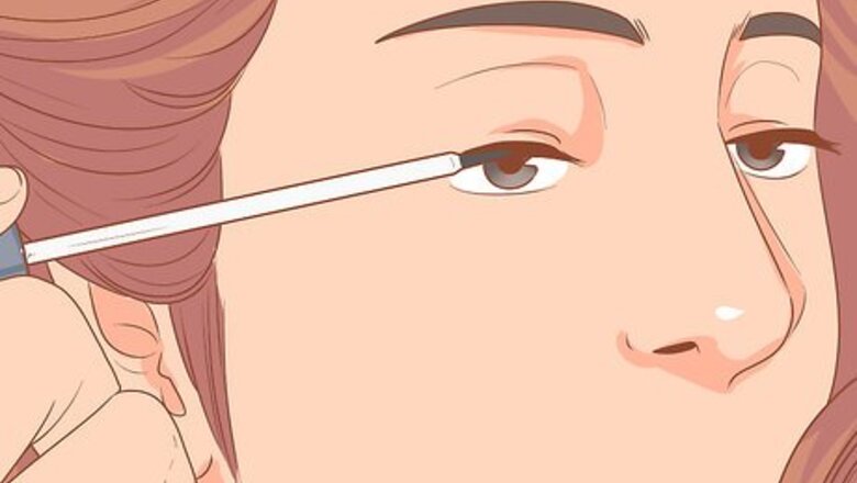 How to Apply Lash Boost