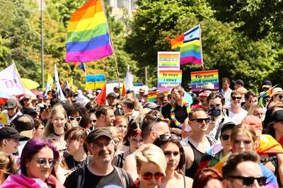 Singapore Ends Ban on Gay Sex | A Look At Where Countries in Asia-Pacific Stand on Sexual Diversity