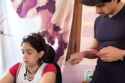 Ira Khan's Fan Asks Boyfriend Nupur Shikhare Not to Touch Her, He Responds with Hilarious Video