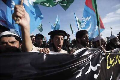Protests in Pakistan over Jamaat leader Abdul Mollah's execution
