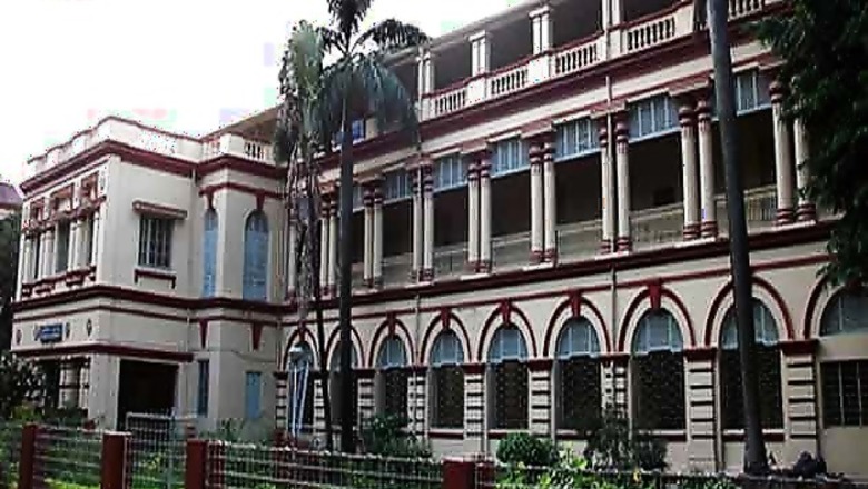 Jadavpur University students hold phase 1 of referendum on controversy over VC