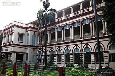 Jadavpur University students hold phase 1 of referendum on controversy over VC