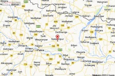Bihar: Railway foot overbridge falls on Amrapali Express, 2 injured