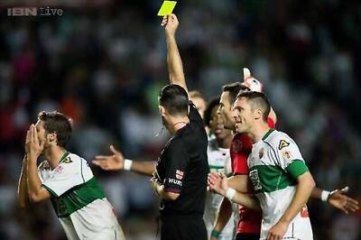 Referee who awarded Real Madrid stoppage-time penalty questioned