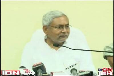 Nitish thanks PM for calling him a secular leader
