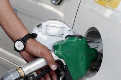 Petrol, Diesel Prices Over Rs 100 Today in Mumbai, Kolkata; Know Fuel Rates in Your City