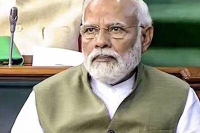 'Modi, Modi' Chants Reverberate in LS as BJP MPs Welcome PM After Saffron Wave Sweeps States