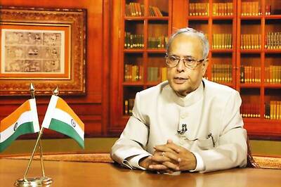 Give patient hearing to people: Pranab to police
