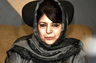 Mehbooba, Omar Welcome Pak Minister’s Sacking for Anti-Hindu Remark, Ask Why Bigotry Not Punished Here