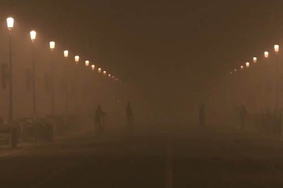 Delhi-NCR Grapples with Dense Fog: Flight, Train Operations Disrupted Amid Near-Zero Visibility
