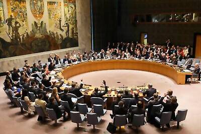 UN crisis looms as US readies demand for Iran sanctions