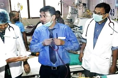 Brother of Suspended Gorakhpur Hospital Doctor Kafeel Khan Shot at