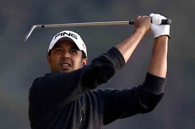 Atwal makes cut, Tiger misses at Greenbrier
