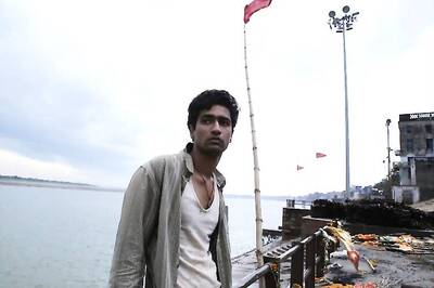 Amitabh Bachchan lauds Vicky Kaushal's performance in 'Masaan'; congratulates his father Sham Kaushal