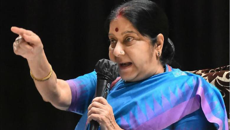 'Happy to See the Care, But...': Pak Min, Swaraj Indulge in Verbal War After 'Conversion' of Hindus in Sindh