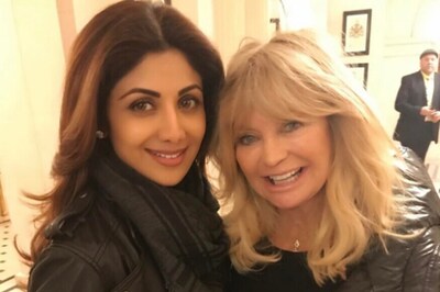 Shilpa Shetty Finds a New Yoga Ally In Hollywood Actress Goldie Hawn