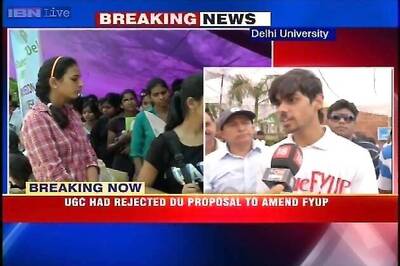UGC forces Delhi University to scrap FYUP, revert to 3-year course