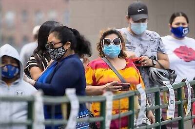 White House health experts warn U.S. cities of