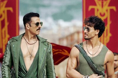 Tiger Shroff Recalls Having An Anxiety Attack During Bade Miyan Chote Miyan Shoot: 'We Had To Go For...'