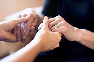 Facebook Can Make Older Adults Feel Less Lonely: Study