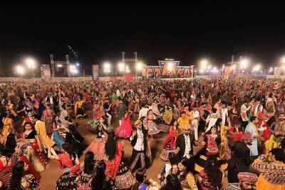'Poll Dance' under Garb of Garba? BJP's 2024 Election Agenda Echoes in Mumbai's Navratri Festivities