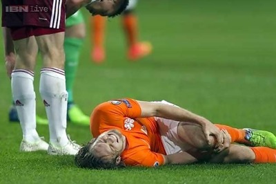 Manchester United injury woes continue with Daley Blind blow