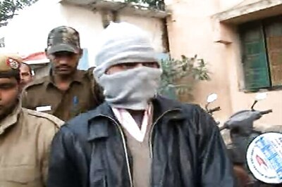 Delhi gangrape accused being poisoned, lawyer tells court