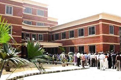 DU asks department heads to expedite restructuring process
