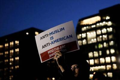 Democrats Outraged at Trump's Executive Order on Immigration