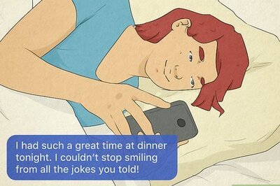 How Long Do Guys Wait to Text After the First Date? How to Follow Up After a Fun Date