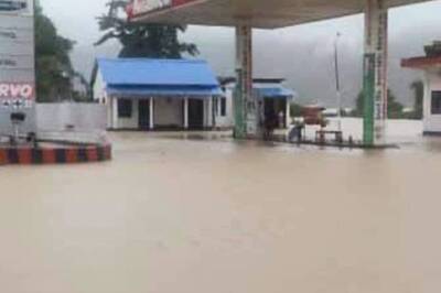 Landslides Kill 12, Three Dead in Flash Floods as Rain Lashes Meghalaya; Rescue Teams on High Alert