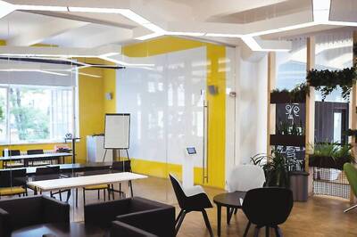 The Need For Freshness: Ideas to Ensure That Your Office Looks Energetic