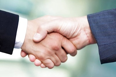 Muslim Couple Denied Swiss Citizenship Over Their Refusal to Shake Hands