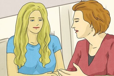 How to Cope With a Friend That Is Also Friends with Someone That You Hate