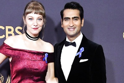 Emmys 2017: Celebrities Wear Ribbons to Support American Civil Liberties Union